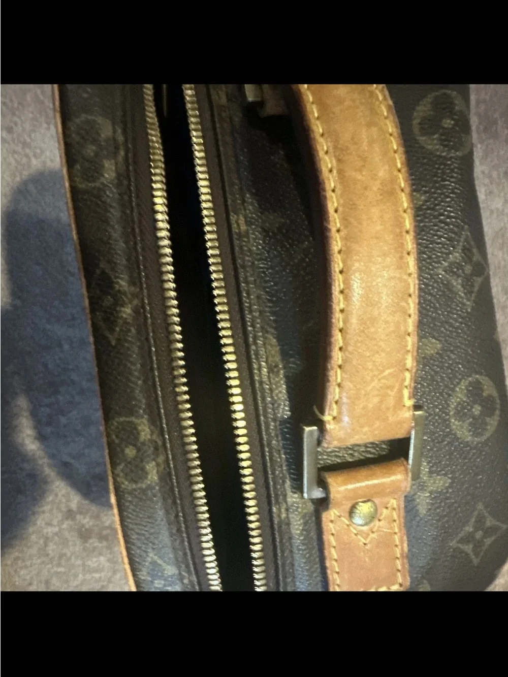 Louis Vuitton Monogram Canvas Dark Brown and Tan Messenger Bag Sac a Dos packall